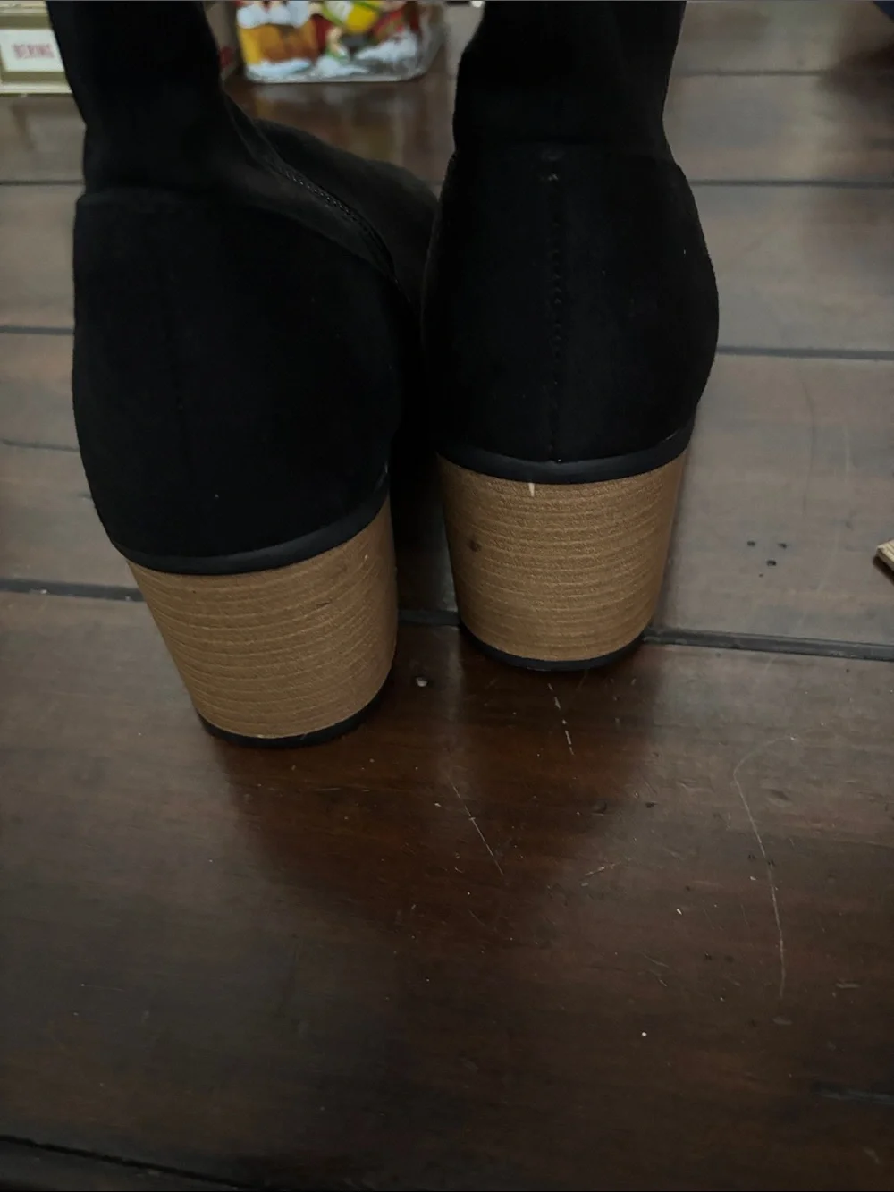 Universal Thread Black Over-the-Knee Suede Boots